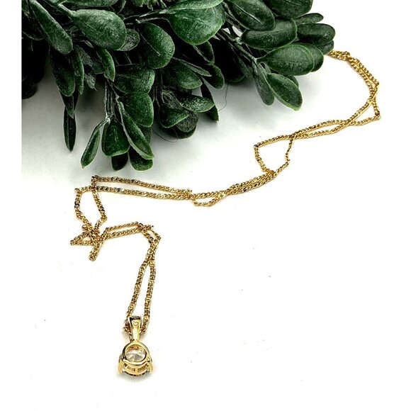 Vintage Gold-Tone Chain Necklace With Solitaire CZ Pendant by Swarovski - Picture 4 of 6
